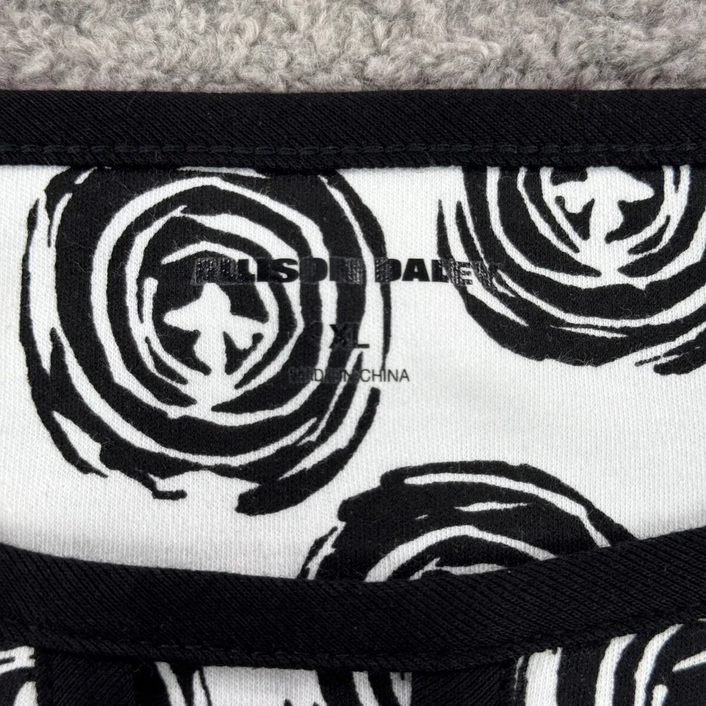 Allison Daley Womens XL Black White Abstract Swirl Keyhole Neck Short Sleeve Top
